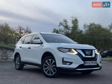 Авто Nissan Rogue 2017 № 7608808