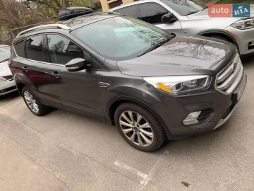 Авто Ford Escape 2016 № 7608832