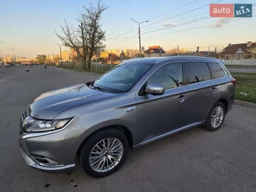 Авто Mitsubishi Outlander 2019 № 7608856