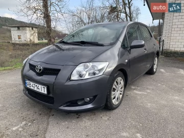 Авто Toyota Auris 2007 № 7608997