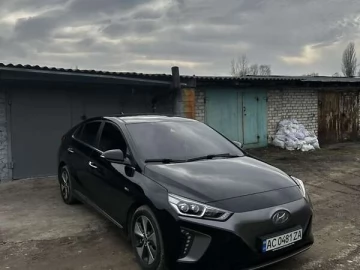Авто Hyundai Ioniq Electric 2017 № 7609228