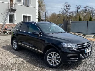 Авто Volkswagen Touareg 2014 № 7609274