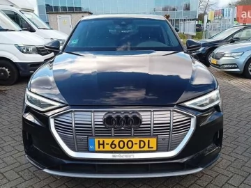 Авто Audi E-Tron 2019 № 7609280