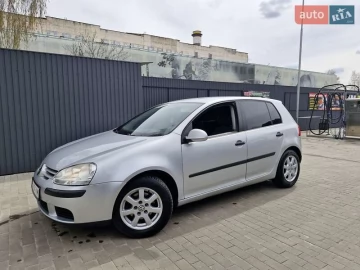 Авто Volkswagen Golf 2005 № 7609535