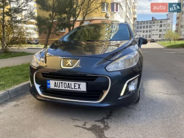 Авто Peugeot 308 2013 № 7609568