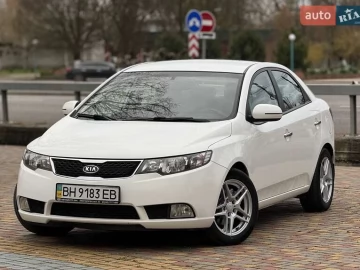 Авто KIA Cerato 2011 № 7609588