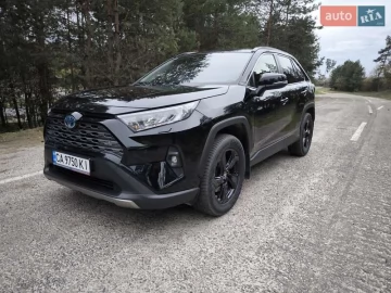 Авто Toyota Rav4 2023 № 7609718