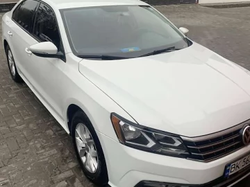 Авто Volkswagen Passat 2018 № 7609880