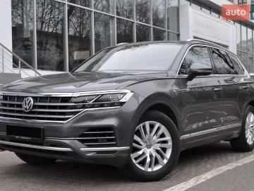 Авто Volkswagen Touareg 2018 № 7609945