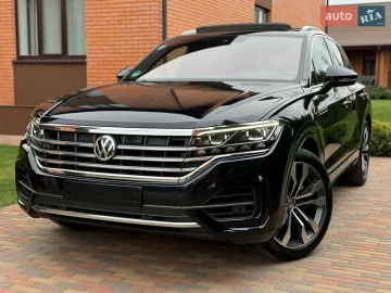 Авто Volkswagen Touareg 2019 № 7609947