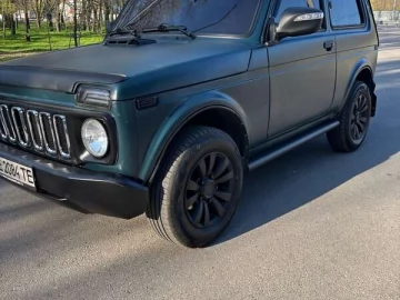 Авто ВАЗ 21214 4X4 2006 № 7610013