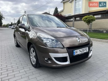 Авто Renault Scenic 2009 № 7610032