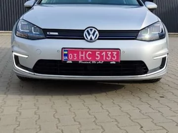 Авто Volkswagen E-Golf 2015 № 7610056