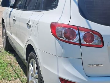 Авто Hyundai Santa Fe 2012 № 7610168