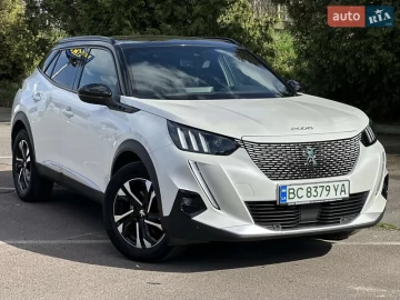 Авто Peugeot E-2008 2020 № 7610180