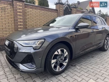 Авто Audi E-Tron 2020 № 7610199