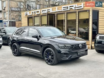 Авто Volkswagen Touareg 2020 № 7610229