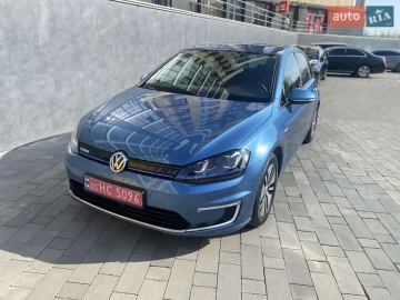 Авто Volkswagen E-Golf 2015 № 7610383