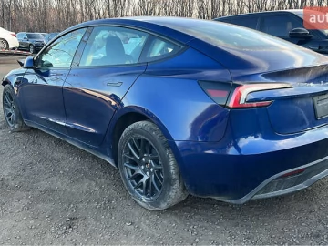 Авто Tesla Model 3 2024 № 7610696