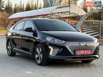 Авто Hyundai Ioniq 2019 № 7610759