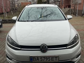 Авто Volkswagen Golf 2017 № 7610774