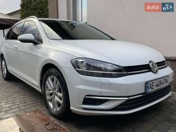 Авто Volkswagen Golf 2017 № 7610795