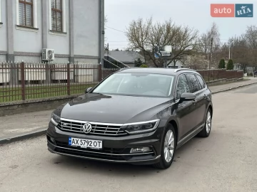 Авто Volkswagen Passat 2017 № 7610831