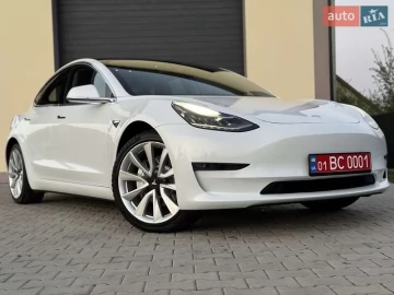 Авто Tesla Model 3 2019 № 7610846