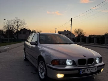 Авто BMW 5 Series 1999 № 7610946