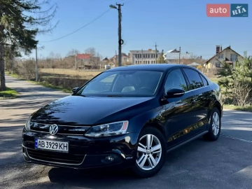 Авто Volkswagen Jetta 2013 № 7611049