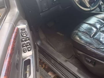Авто Jeep Cherokee 1999 № 7611056