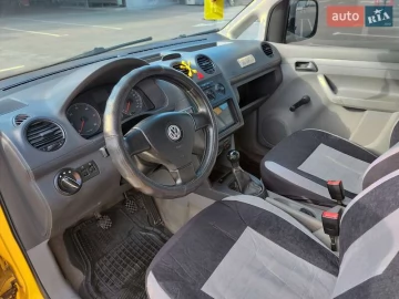 Авто Volkswagen Caddy 2006 № 7611154