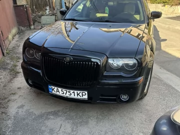 Авто Chrysler 300C 2006 № 7611182