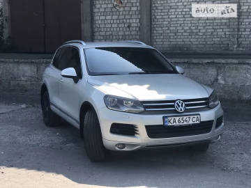 Авто Volkswagen Touareg 2011 № 7611386