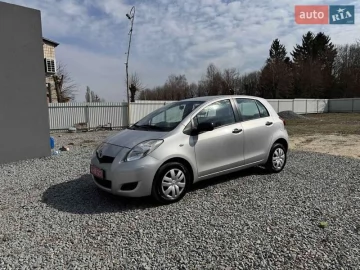 Авто Toyota Yaris 2009 № 7611469