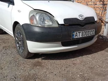 Авто Toyota Yaris 2001 № 7611660