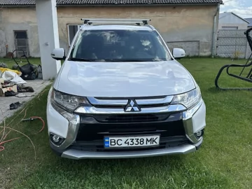 Авто Mitsubishi Outlander 2017 № 7611755
