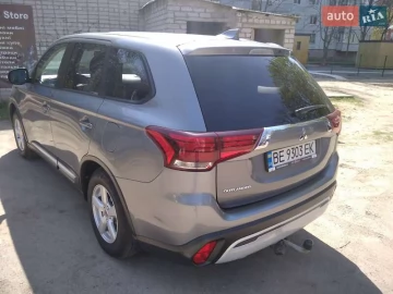 Авто Mitsubishi Outlander 2021 № 7611780