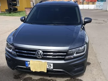 Авто Volkswagen Tiguan 2020 № 7611784