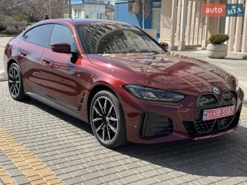 Авто BMW I4 2022 № 7611799