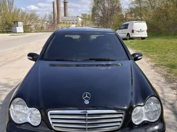 Авто Mercedes C-Class 2006 № 7611848