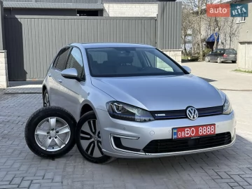 Авто Volkswagen E-Golf 2015 № 7611861