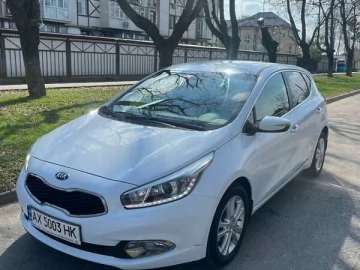 Авто KIA Ceed 2012 № 7611893
