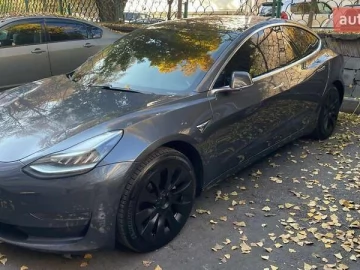 Авто Tesla Model 3 2020 № 7611904