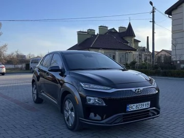 Авто Hyundai Kona Electric 2018 № 7612084