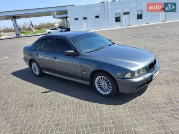 Авто BMW 5 Series 2001 № 7612212