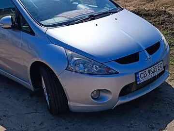 Авто Mitsubishi Grandis 2010 № 7612253