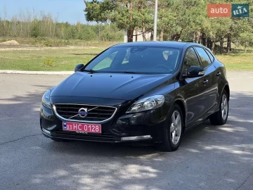 Авто Volvo V40 2013 № 7612262