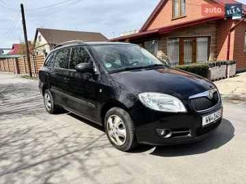 Авто Skoda Fabia 2010 № 7612512