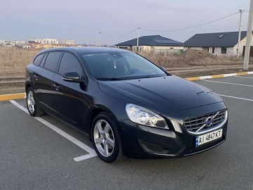 Авто Volvo V60 2011 № 7612580